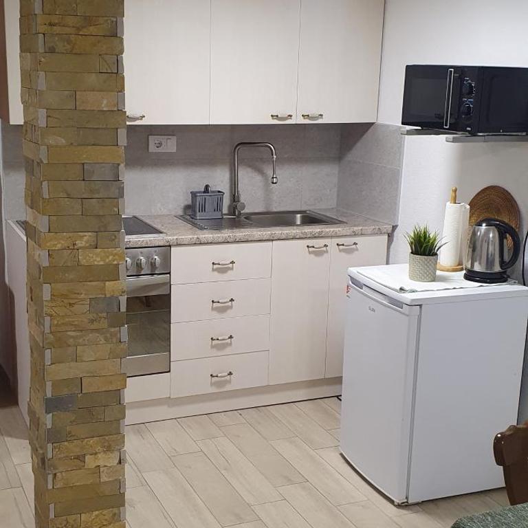 Apartmani Hanna - Apartman - Prizemlje - 7