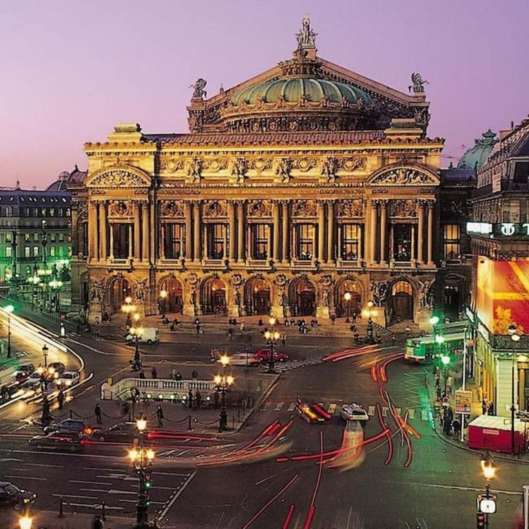 Cosy studio next to the Champs-Élysées avenue! - Studio - 20