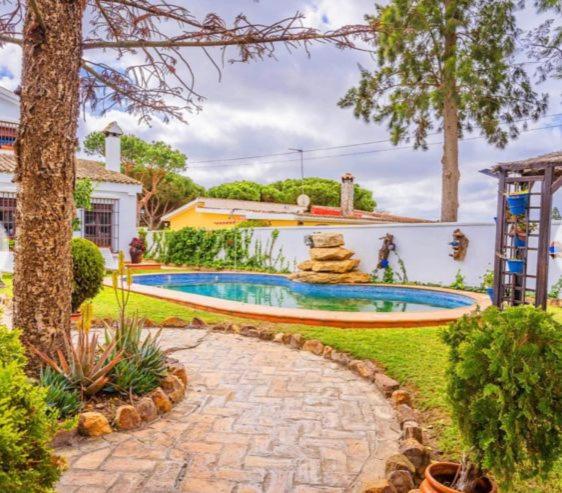 Gran Casa con Piscina Privada by Chiclana Dreams - Villa - 34