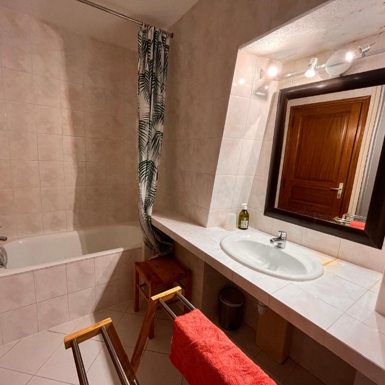 Appartement spacieux en face du port - Apartment mit 1 Schlafzimmer - 6