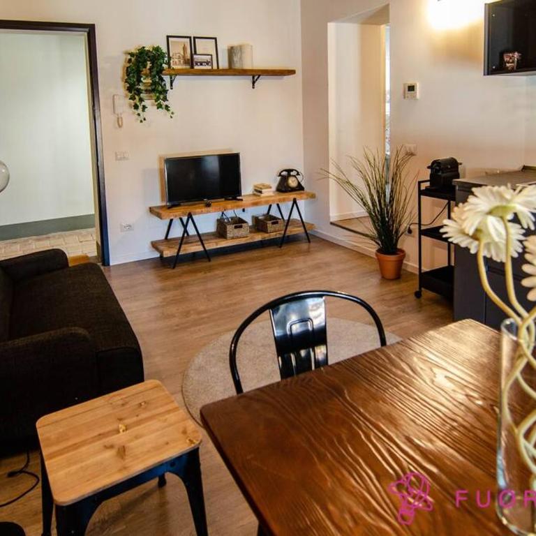 FuoriPorta Affitti Brevi - Corte 3 con parcheggio gratuito - Appartamento con 1 Camera da Letto - 13