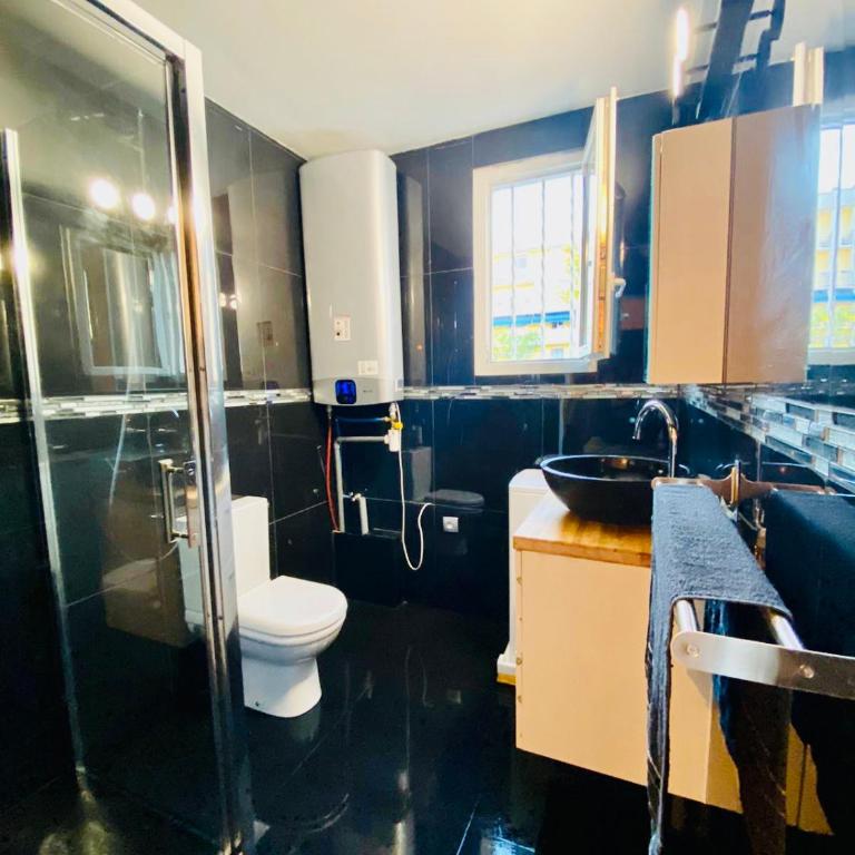 Port Marianne City Cosy Appartement - Doppelzimmer mit eigenem Bad - 13