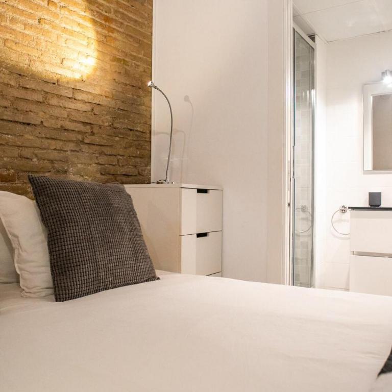 DUPLEX NEAR THE BEACH Barceloneta - Apartment - 30