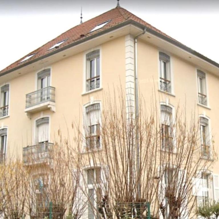 Le LOFT 80m2 - climatisation, vue et parking - One-Bedroom Apartment - 9