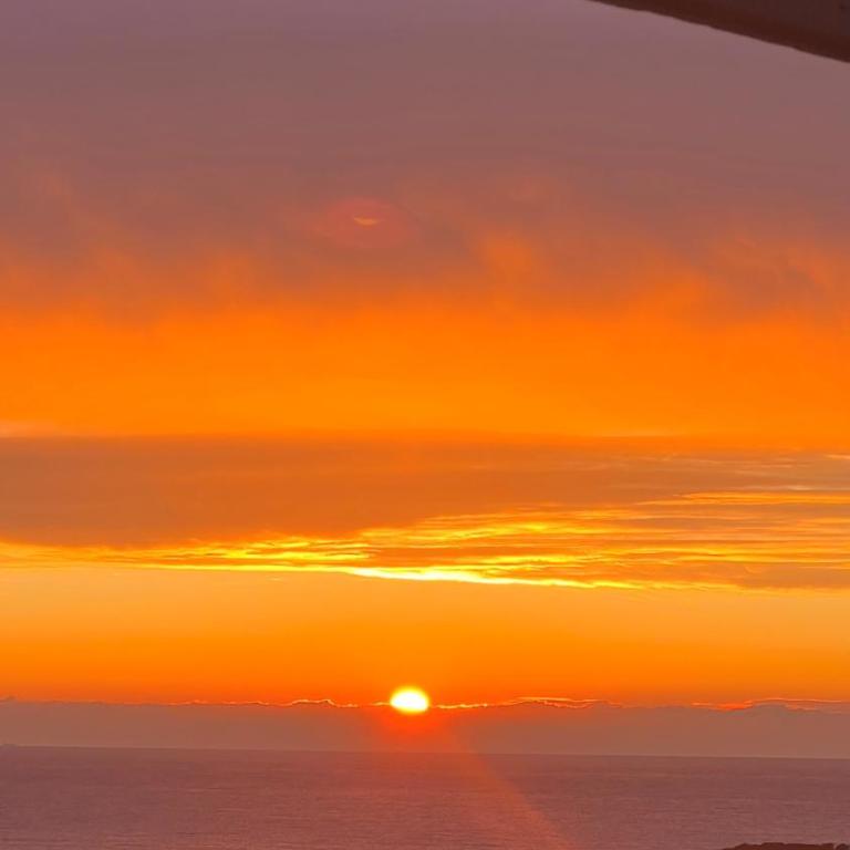 Vue mer panoramique et piscine - Estudio con vistas al mar - 8