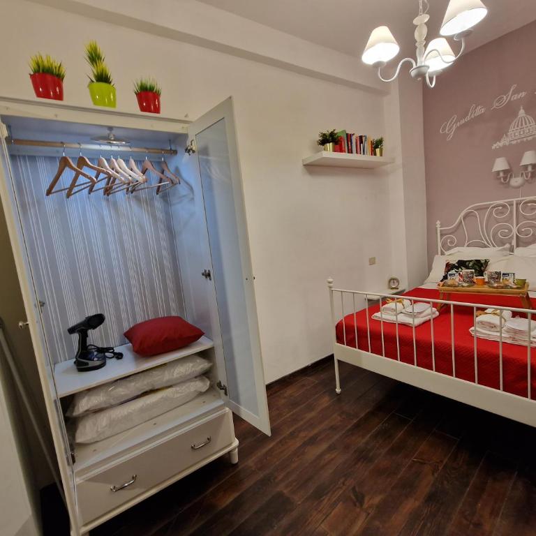 Giuditta San Pietro 52 Loft Roma - One-Bedroom House - 8