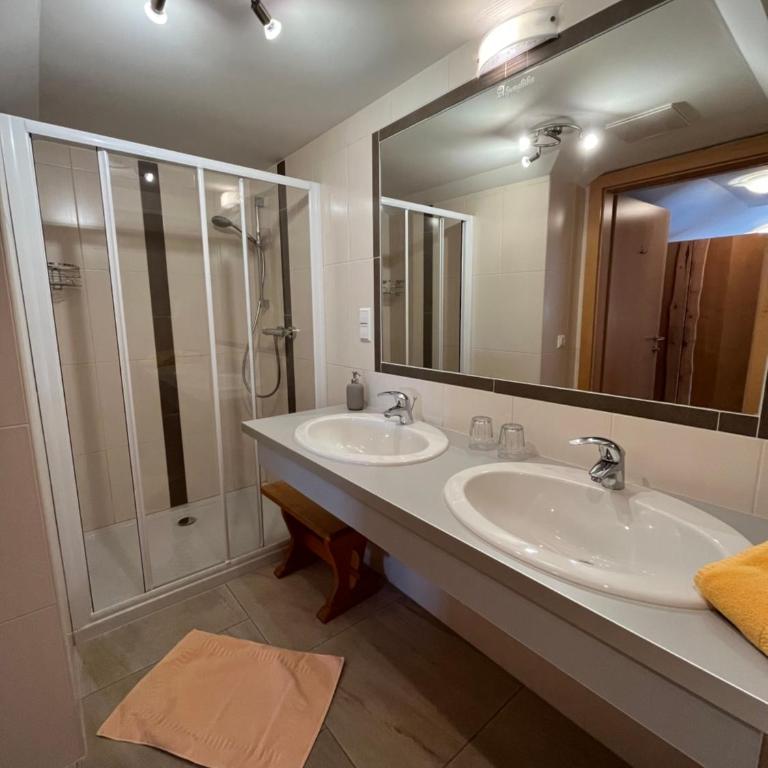 Haus Alpenglühn - Standard Doppelzimmer - 4