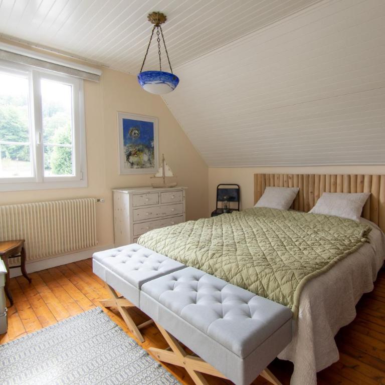 Côté PECHEUR - Chambre Familiale avec Salle de Bains Privative - 43