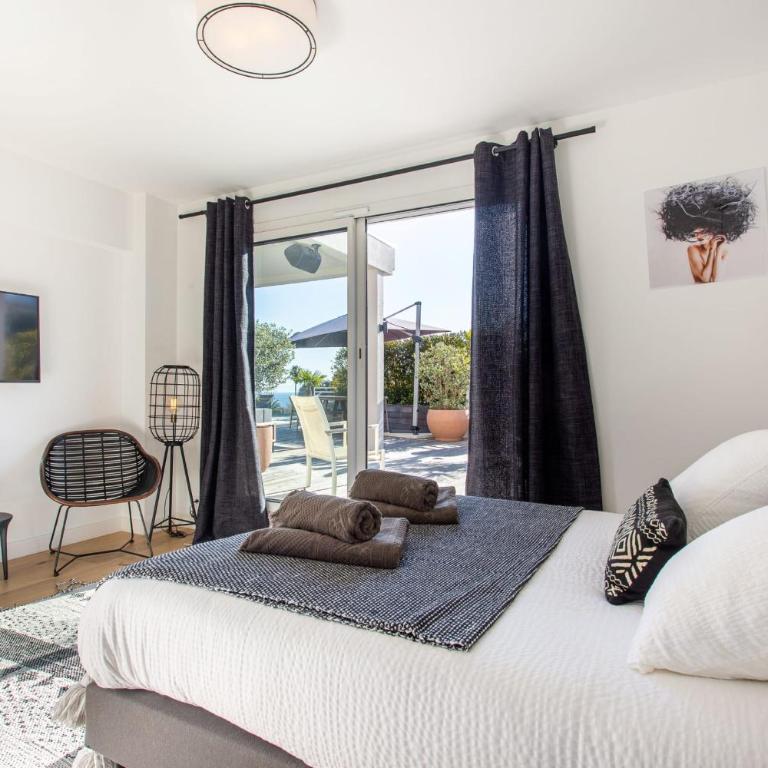 HIBISCUS PENTHOUSE - Appartement 3 Chambres - 14
