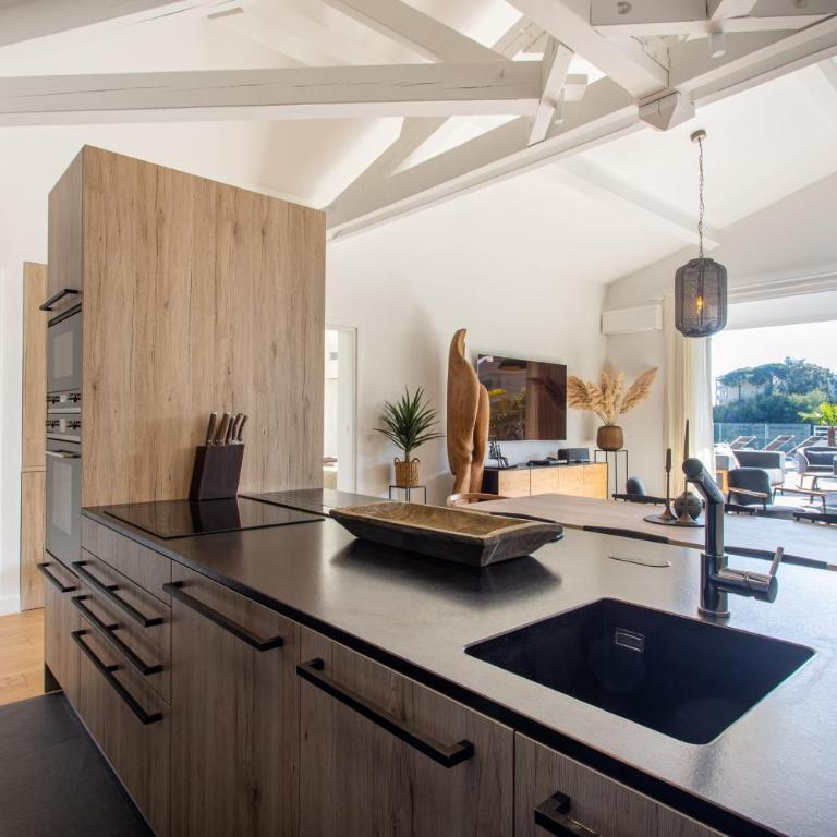 HIBISCUS PENTHOUSE - Appartement 3 Chambres - 23
