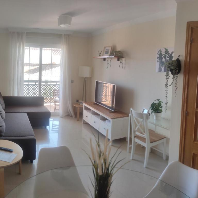 Benalmadena Beach Apartamento con Vistas al mar y Parking Privado Incluido - One-Bedroom Apartment - 10