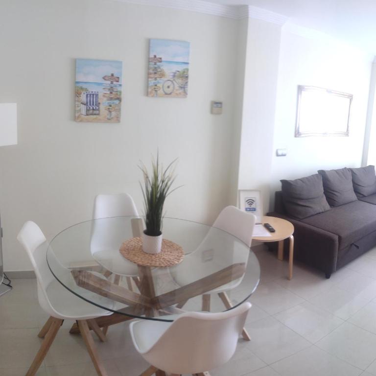 Benalmadena Beach Apartamento con Vistas al mar y Parking Privado Incluido - One-Bedroom Apartment - 3