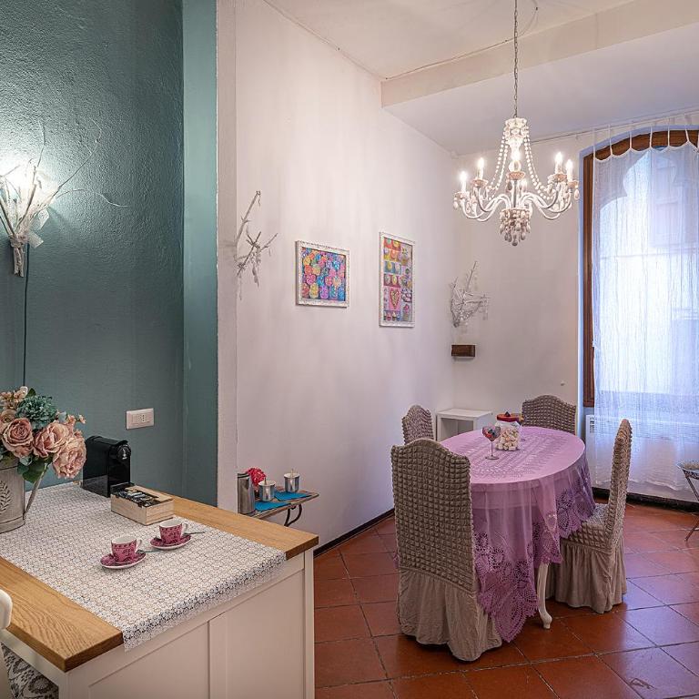 White & Gold Suite Verona - Camera Deluxe - 21