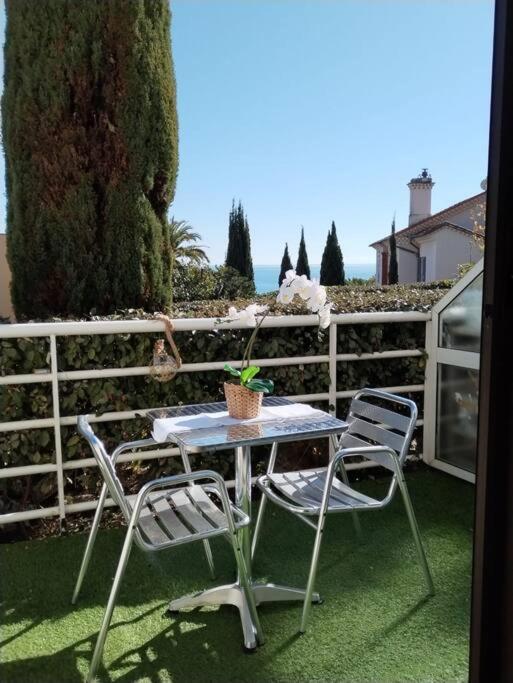 Résidence de luxe Sun Paradis, Studio terrasse, vue Mer Piscine - Studio - Vue sur Mer - 12