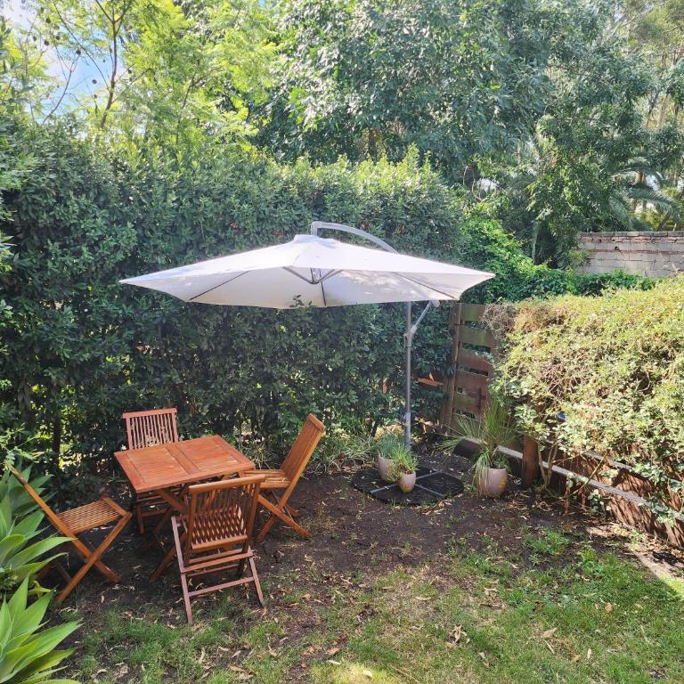 Pinar de Hurtado - Two-Bedroom House - 1
