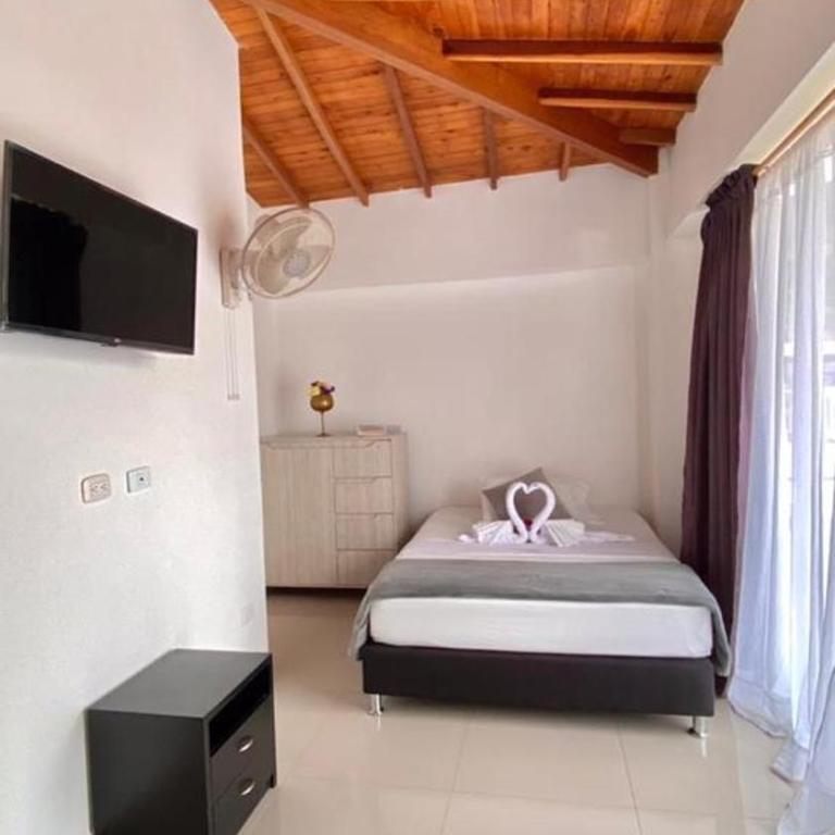 Hotel Dorado San Luis - Double Room with Balcony - 2
