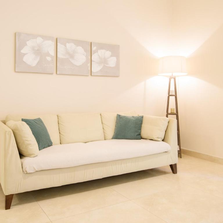 HomeAway Salerno - Appartamento Deluxe - 6