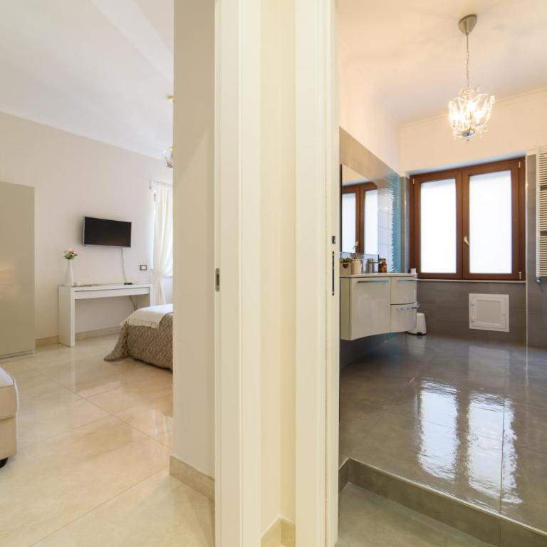 HomeAway Salerno - Suite con 2 Camere da Letto - 13