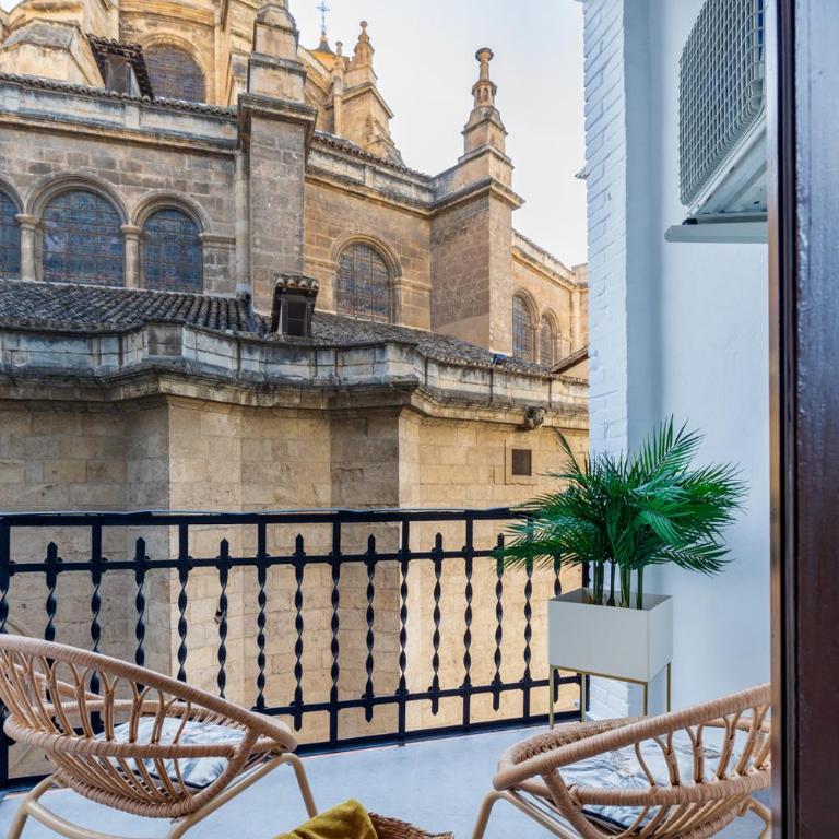 Luxury Gran Via Apartments - Deluxe Apartment - 17