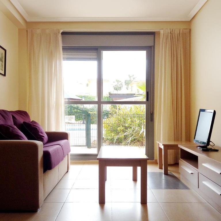Complejo Turístico Marina Rey - Estudio con vistas a la piscina - 1