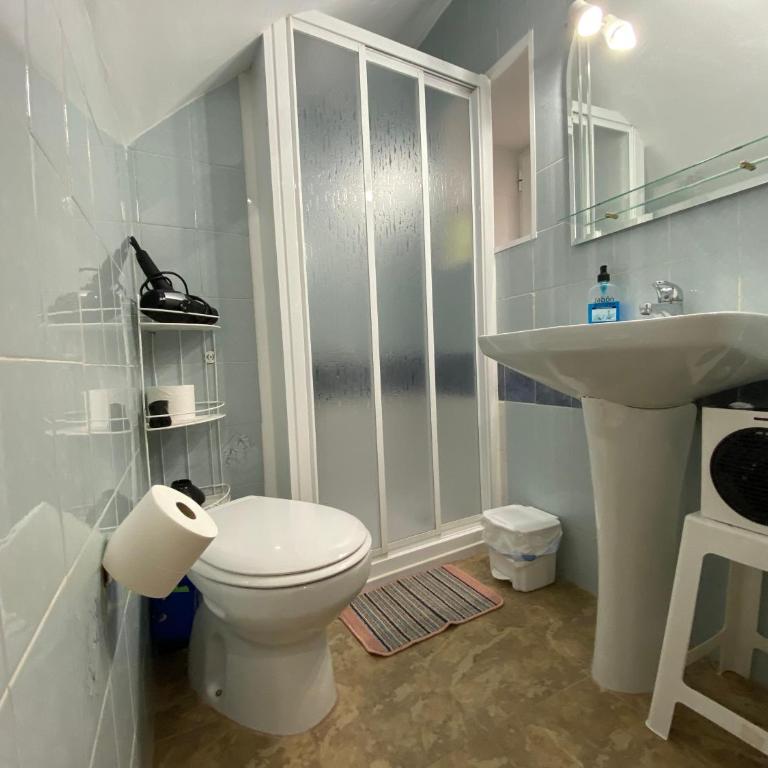Alojamiento Balcón Al Cerezuelo - Two-Bedroom House - 9