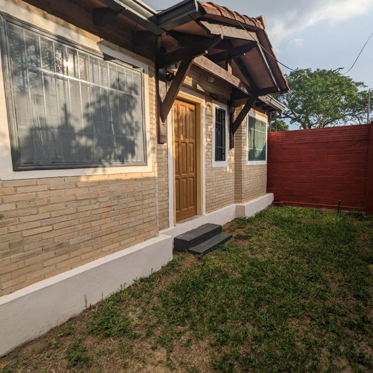 Casa independiente amoblada en Capiata - Two-Room Apartment - 12