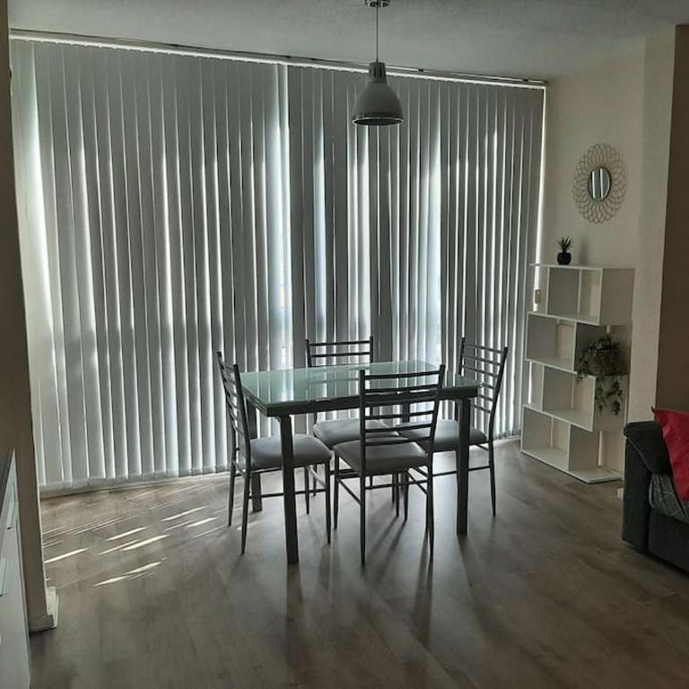 Vistas al mar. Junto a la playa. Garaje y piscina. - Apartamento de 1 dormitorio - 7