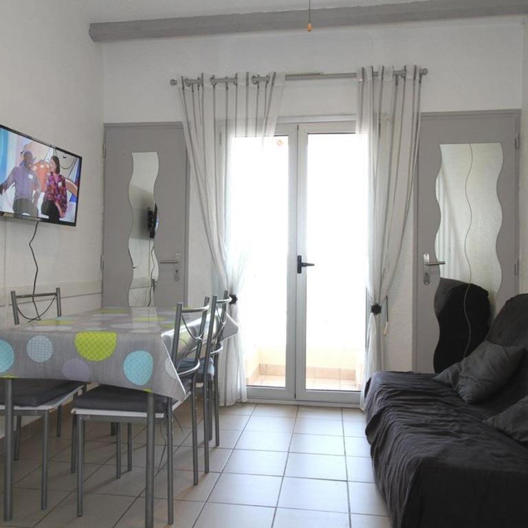 Charmant T1 Mezzanine, Clim, Vue Thau - FR-1-553-210 - Appartement - 5