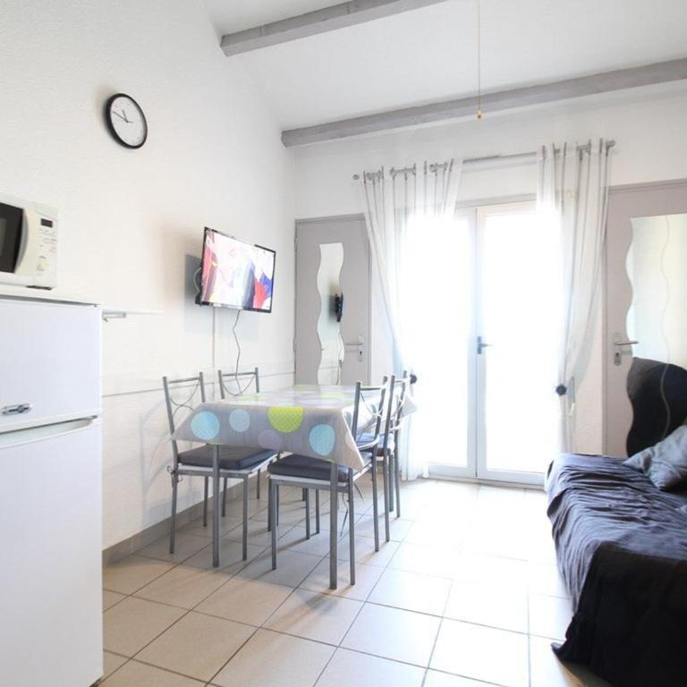 Charmant T1 Mezzanine, Clim, Vue Thau - FR-1-553-210 - Appartement - 7