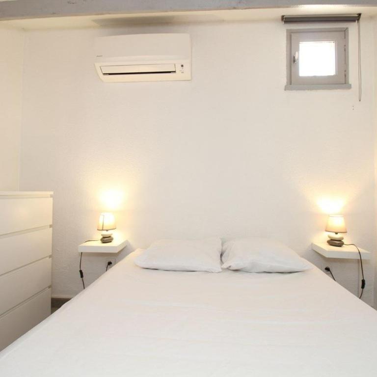 Charmant T1 Mezzanine, Clim, Vue Thau - FR-1-553-210 - Appartement - 9