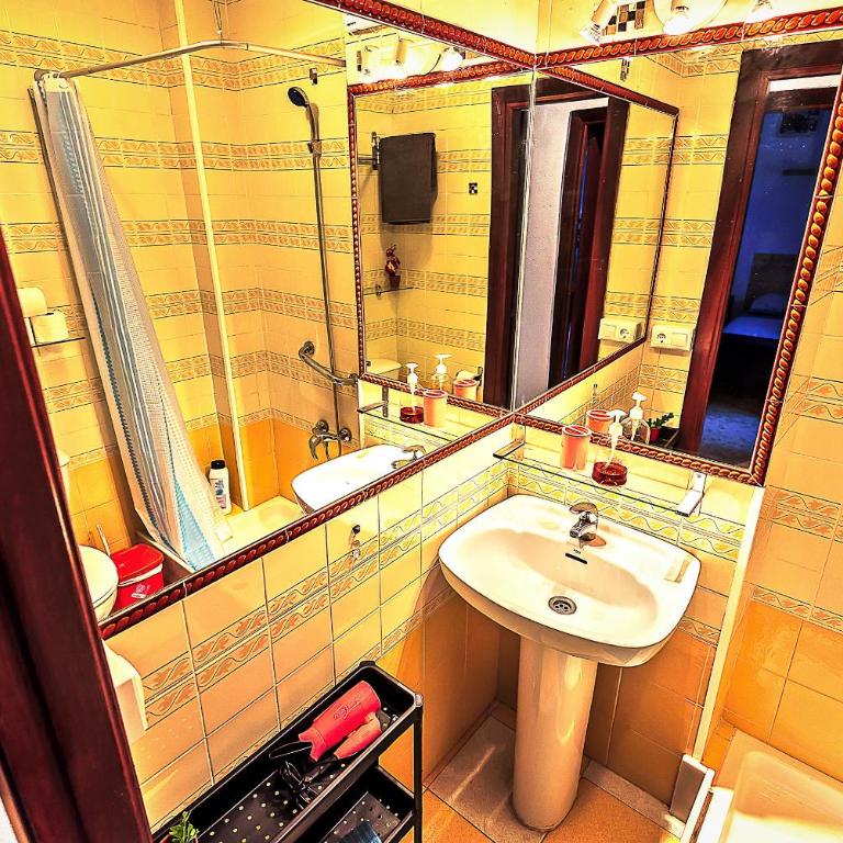 Misericordia Central 4-Bedroom Apartment with Lift - Apartamento Superior - 10