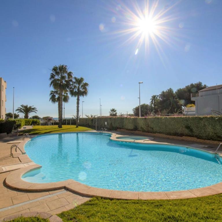 Atico en primera línea con vistas al mar - Roquer Marti ALBERT VILLAS - Apartamento con vistas al mar - 3