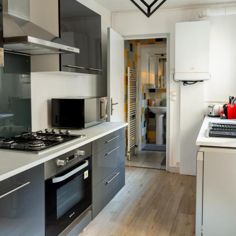 Le Théodore Bac-Spacieux T2 - Coup de coeur en face de la gare des Bénédictins - Appartement 1 Chambre - 3