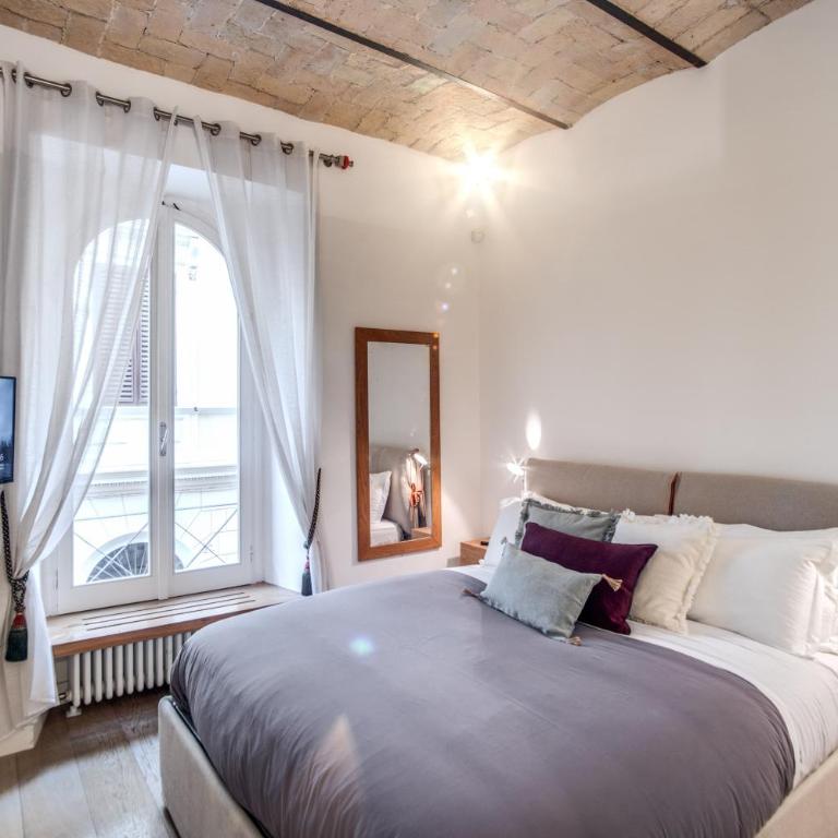PgrHome Borgo Vittorio - Superior Apartment - 4
