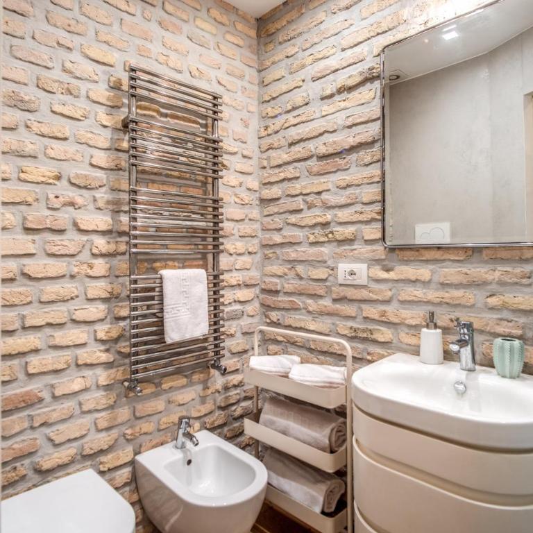 PgrHome Borgo Vittorio - Superior Apartment - 40