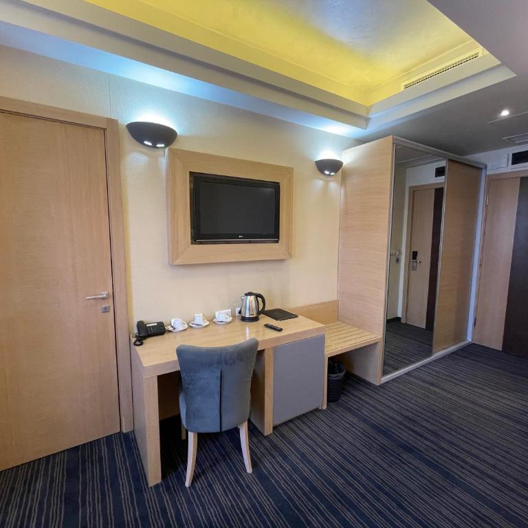 Spa Hotel Terme - Deluxe Triple Room - 2
