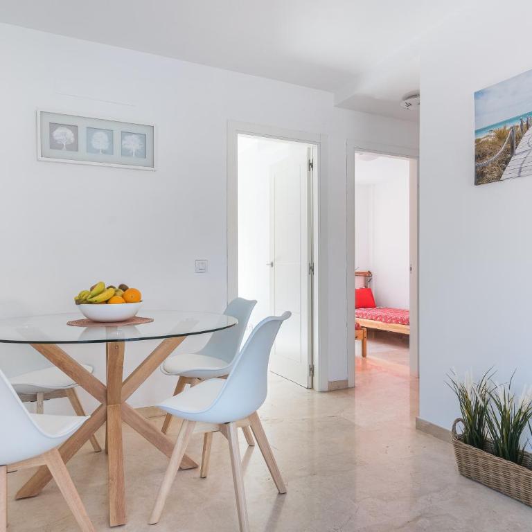 Home2Book Comfy Apt Puerto Rico, Pool&Terrace - Two-Bedroom Apartment - 9