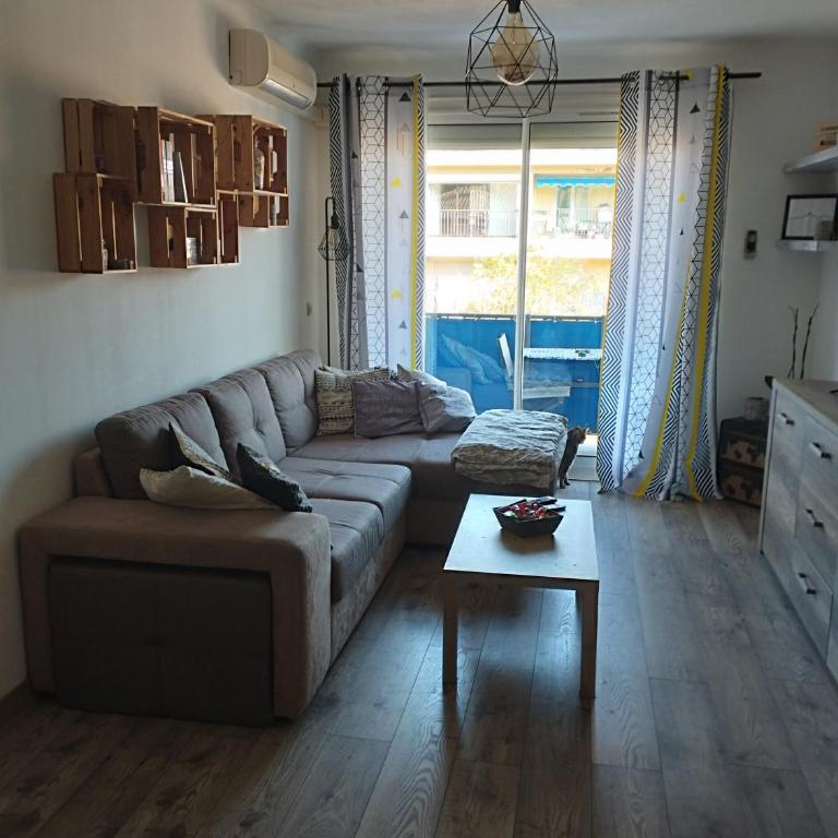charmant appartement 3 pièces - Two-Bedroom Apartment - 25