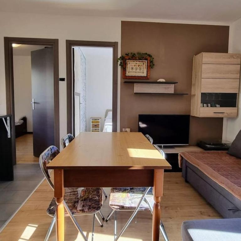 Ai Giardini - Appartamento con 2 Camere da Letto - 15