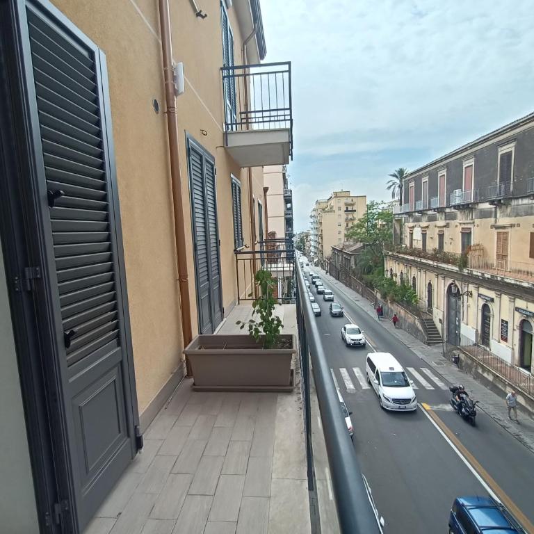 Friends & Family Apartment - Free parking car - Two-Bedroom Apartment - 24