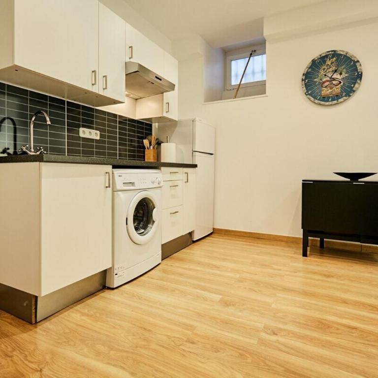 MyHouseSpain - Moderno piso I en Chueca - Apartamento con ducha - 5