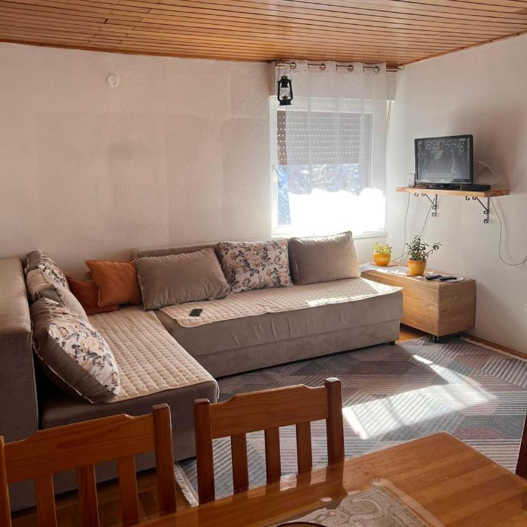 Apartman Luka - Apartment - 9