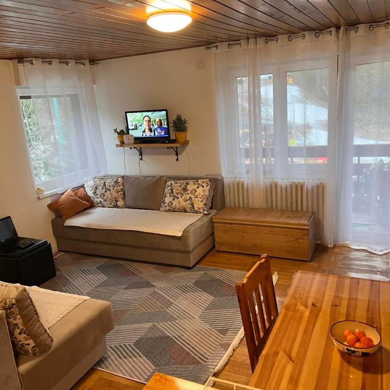Apartman Luka - Apartment - 10