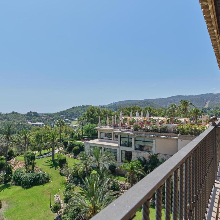 Castillo Hotel Son Vida-Adults Only, a Luxury Collection Hotel, Mallorca - Grand Deluxe Zimmer mit Kingsize-Bett und Balkon - 8