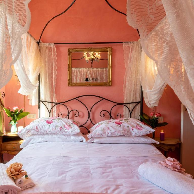 BIBI BOUTIQUE AREZZO Living Suite Rosafragola & Verdeconiglio - Appartamento con 1 Camera da Letto - 1