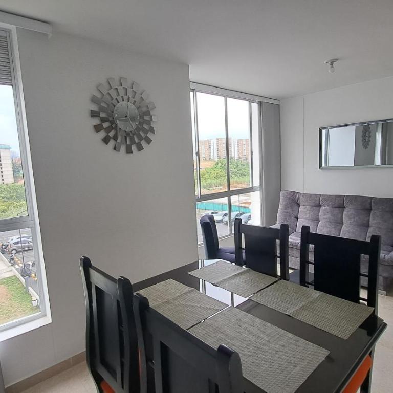 Cómodo y Completo Apartamento, Excelente Ubicación, Cerca Expofuturo, Estadio, Ukumari - Incluye Parqueadero - Pereira - Three-Bedroom Apartment - 2