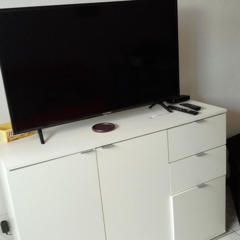 EL CHAPARRAL Studio-appartement with fantastic pool- view and STRONG WIFI - Apartamento con terraza - 12