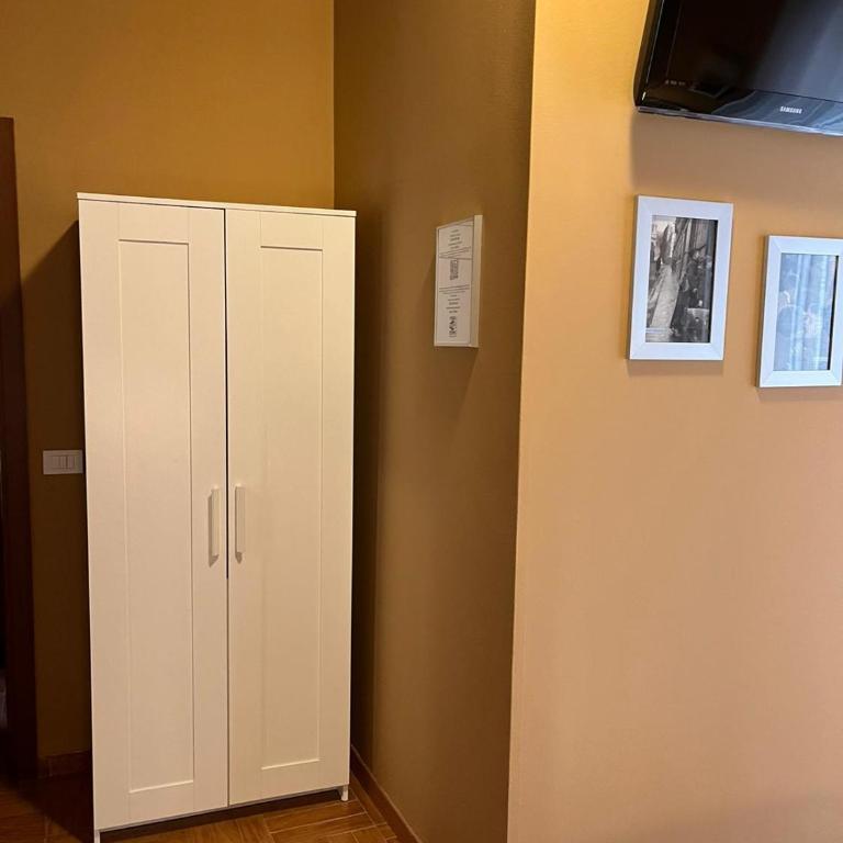 Corso Porta Nuova 39 - Quadruple Room with Private Bathroom - 16