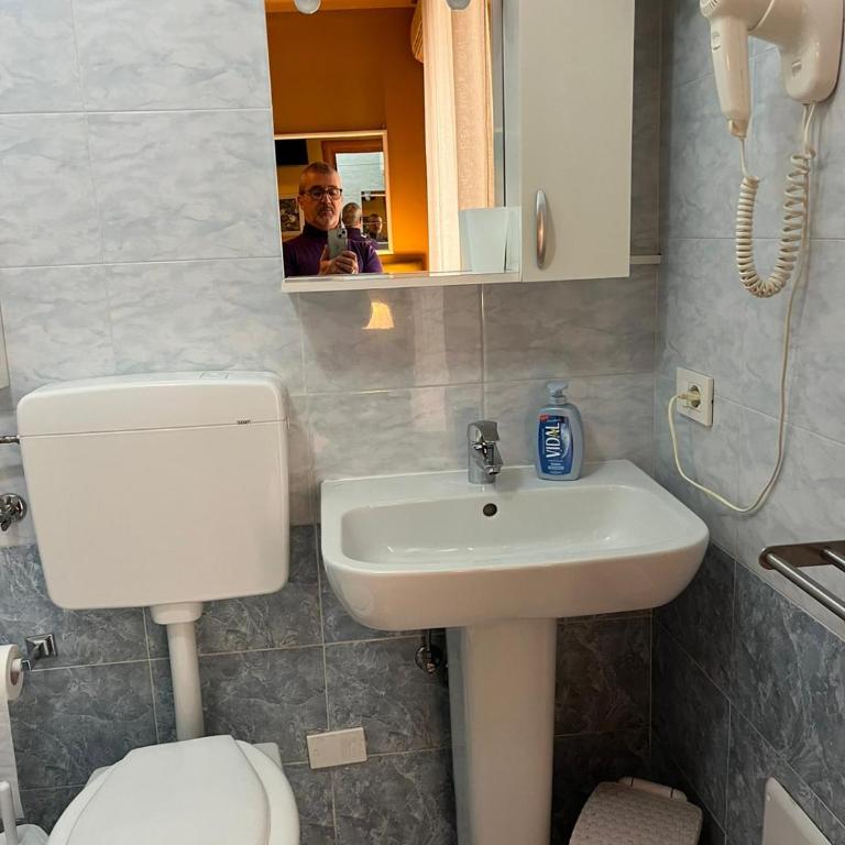 Corso Porta Nuova 39 - Quadruple Room with Private Bathroom - 13