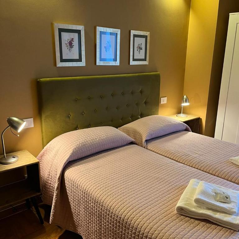Corso Porta Nuova 39 - Twin Room with Shared Toilet - 1